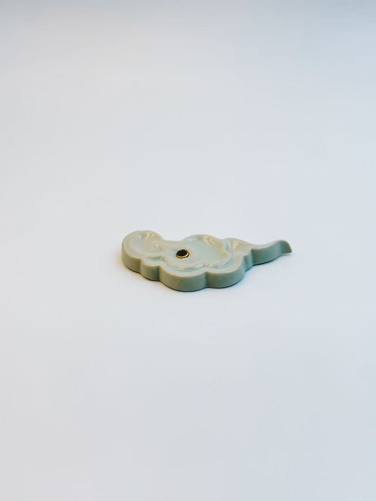 Auspicious Cloud Incense Holder